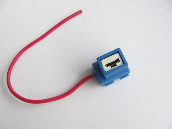 Разъем под лампу Н1 (под углом) Тольятти